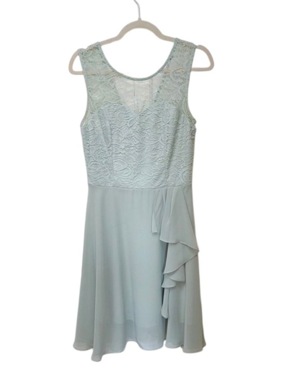 BeryLove Light Green Sleeveless Chiffon A-line Lace Bodice Side Ruffle Cocktail